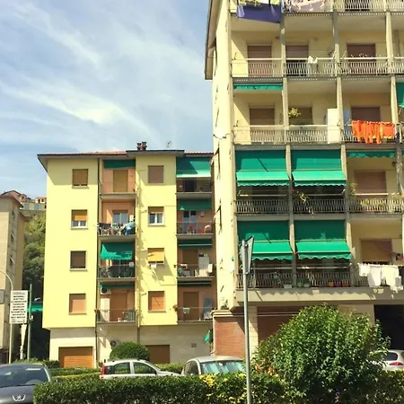 Domus Loulou Appartement La Spezia